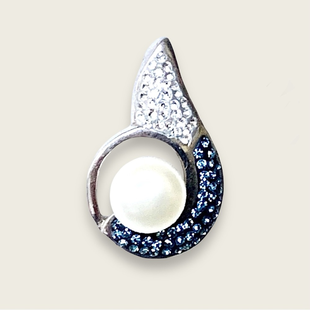 925 Sterling Silver Pendant